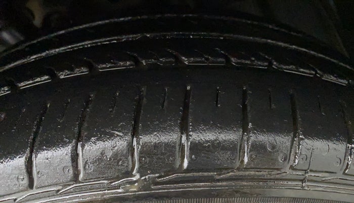 2019 Honda City V MT PETROL, Petrol, Manual, 14,672 km, Left Front Tyre Tread