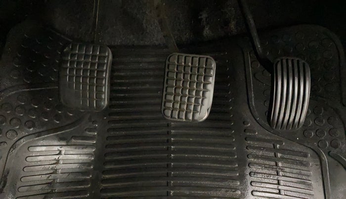 2018 Tata Tiago XT PETROL, Petrol, Manual, 1,26,991 km, Pedals