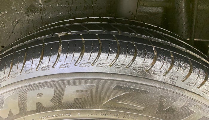 2014 Maruti Celerio VXI AMT, Petrol, Automatic, 43,199 km, Left Rear Tyre Tread