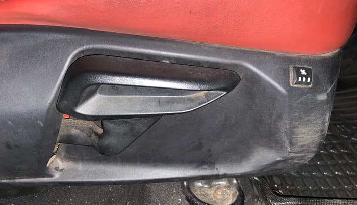 2023 Tata NEXON XZA PLUS LUX SUNROOF DARK PETROL, Petrol, Automatic, 23,369 km, Driver Side Adjustment Panel