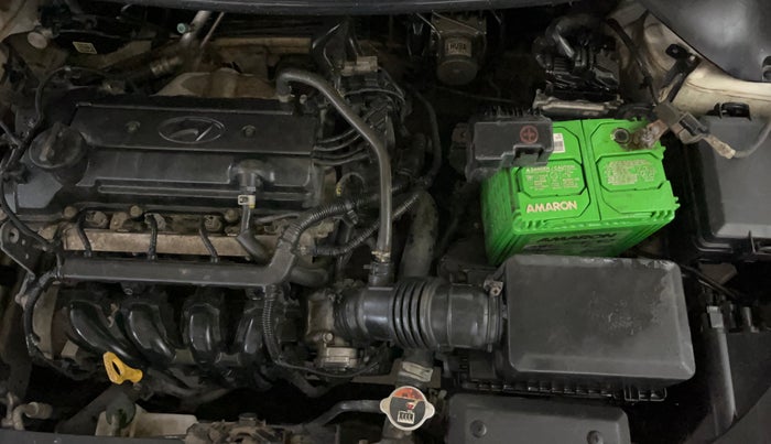 2015 Hyundai Elite i20 ASTA 1.2 (O), Petrol, Manual, 76,959 km, Engine View - Left