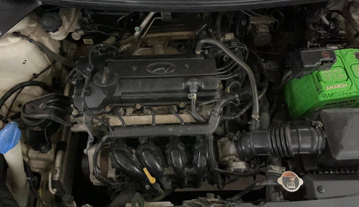 2015 Hyundai Elite i20 ASTA 1.2 (O), Petrol, Manual, 76,959 km, Engine View