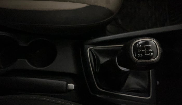 2015 Hyundai Elite i20 ASTA 1.2 (O), Petrol, Manual, 76,959 km, Gear Lever