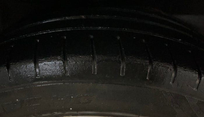 2015 Hyundai Elite i20 ASTA 1.2 (O), Petrol, Manual, 76,959 km, Right Rear Tyre Tread