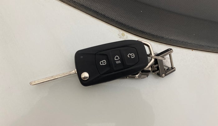 2020 Tata Tiago XZ PETROL, Petrol, Manual, 77,720 km, Key Close Up