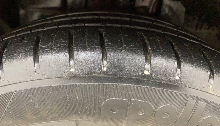 2021 Ford New Figo TITANIUM PLUS 1.2 PETROL AT, Petrol, Automatic, 39,681 km, Left Front Tyre Tread