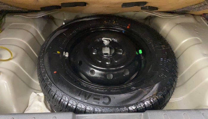 2019 Maruti Alto 800 LXI, Petrol, Manual, 28,057 km, Spare Tyre