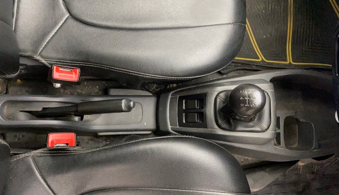 2019 Maruti Alto 800 LXI, Petrol, Manual, 28,057 km, Gear Lever