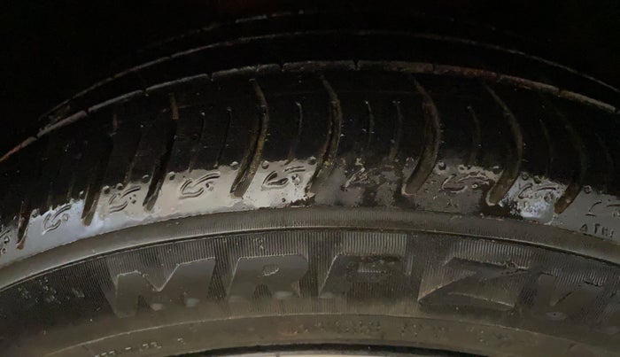 2021 Tata ALTROZ XZ PETROL, Petrol, Manual, 8,394 km, Right Front Tyre Tread