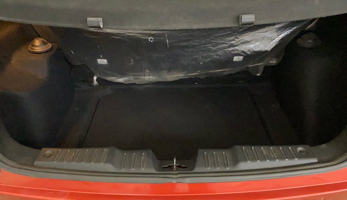 2021 Tata ALTROZ XZ PETROL, Petrol, Manual, 8,394 km, Boot Inside