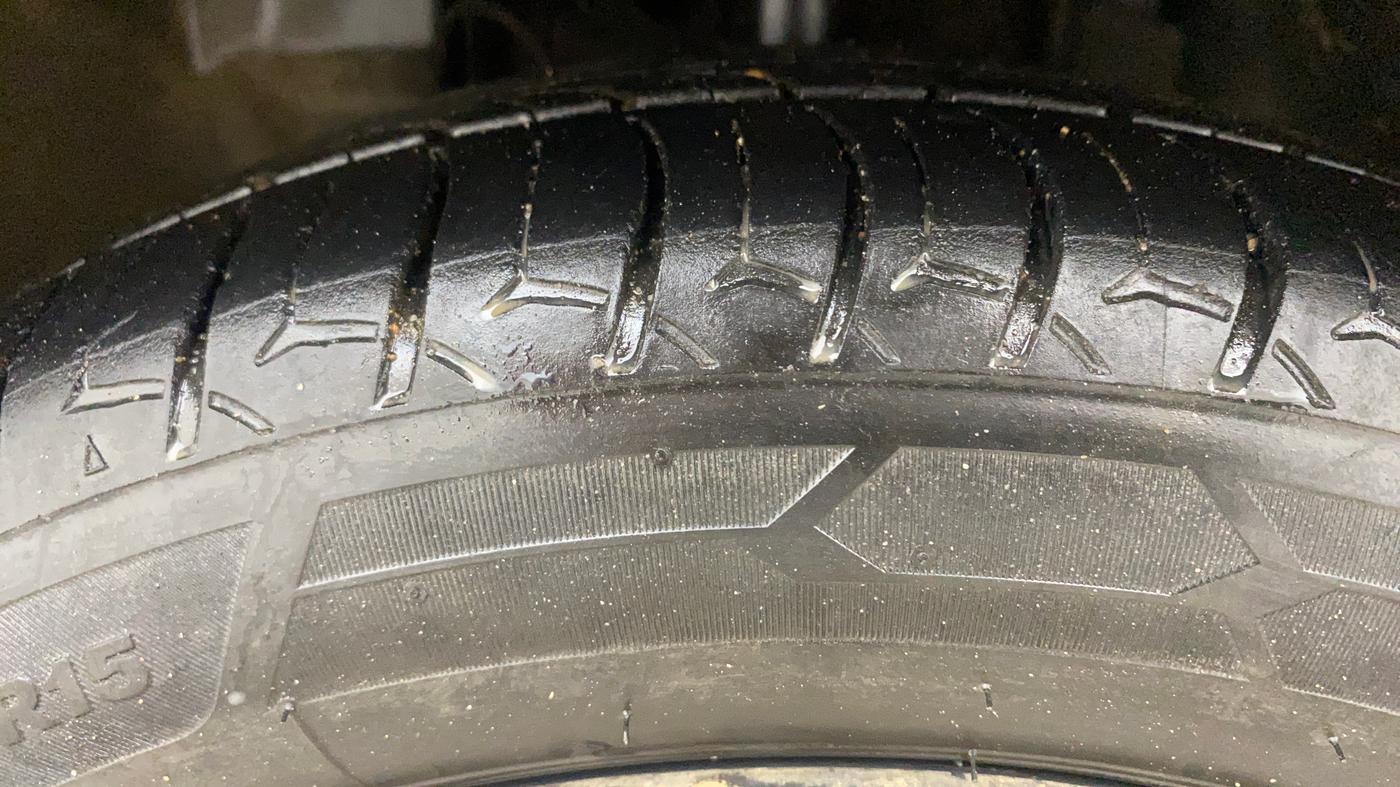 2019 Tata TIGOR XZ PLUS PETROL, Petrol, Manual, 73,820 km, Left Front Tyre Tread