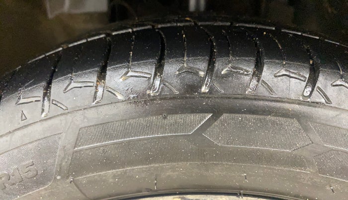 2019 Tata TIGOR XZ PLUS PETROL, Petrol, Manual, 73,820 km, Left Front Tyre Tread