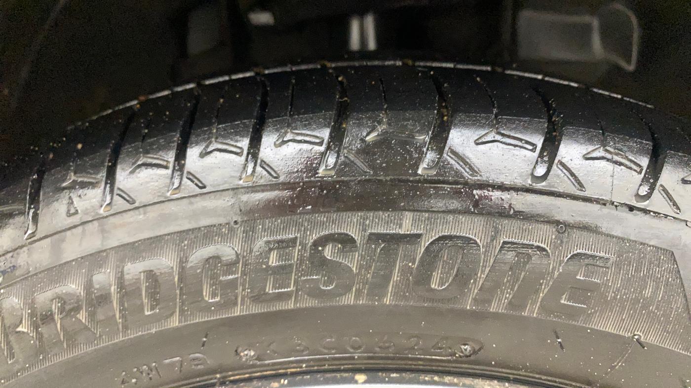2019 Tata TIGOR XZ PLUS PETROL, Petrol, Manual, 73,820 km, Right Front Tyre Tread