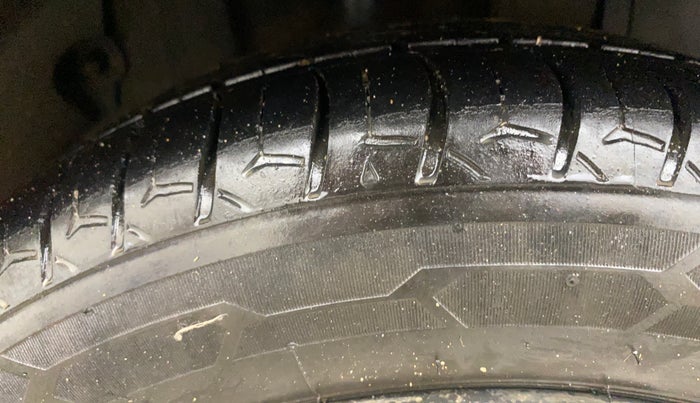 2019 Tata TIGOR XZ PLUS PETROL, Petrol, Manual, 73,820 km, Right Rear Tyre Tread