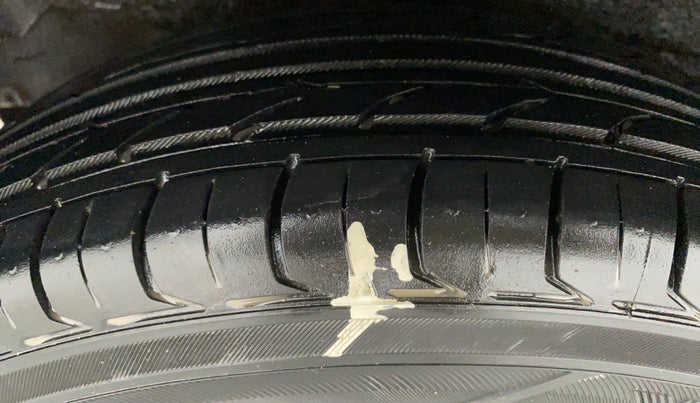 2012 Hyundai i10 SPORTZ 1.2 AT KAPPA2, Petrol, Automatic, 31,618 km, Right Rear Tyre Tread