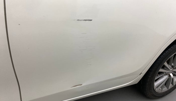 2016 Toyota Corolla Altis VL CVT PETROL, Petrol, Automatic, 76,370 km, Rear left door - Minor scratches