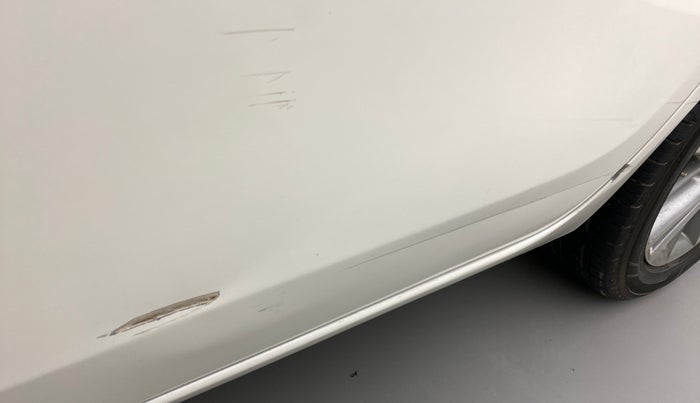 2016 Toyota Corolla Altis VL CVT PETROL, Petrol, Automatic, 76,370 km, Rear left door - Slightly dented