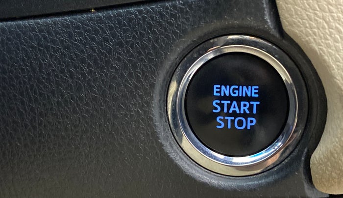 2016 Toyota Corolla Altis VL CVT PETROL, Petrol, Automatic, 76,370 km, Keyless Start/ Stop Button
