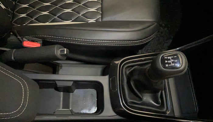 2025 Tata PUNCH Adventure Plus, Petrol, Manual, 11,640 km, Gear Lever