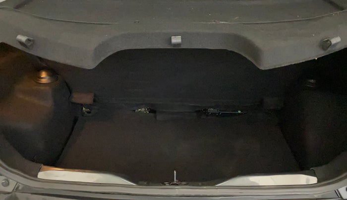 2025 Tata PUNCH Adventure Plus, Petrol, Manual, 11,640 km, Boot Inside