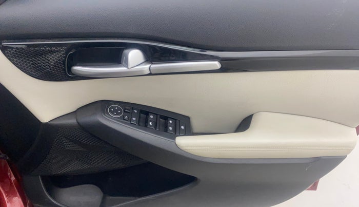 2020 KIA SELTOS HTX 1.5 DIESEL, Diesel, Manual, 95,645 km, Driver Side Door Panels Control