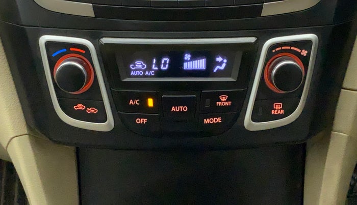 2017 Maruti Ciaz DELTA 1.4 MT PETROL, Petrol, Manual, 48,812 km, Automatic Climate Control