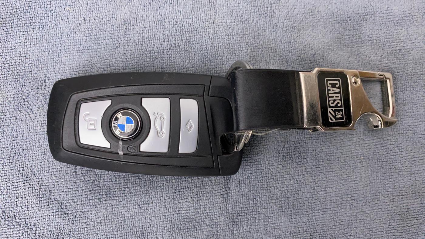 2012 BMW 5 Series 520D 2.0, Diesel, Automatic, 79,696 km, Key Close Up