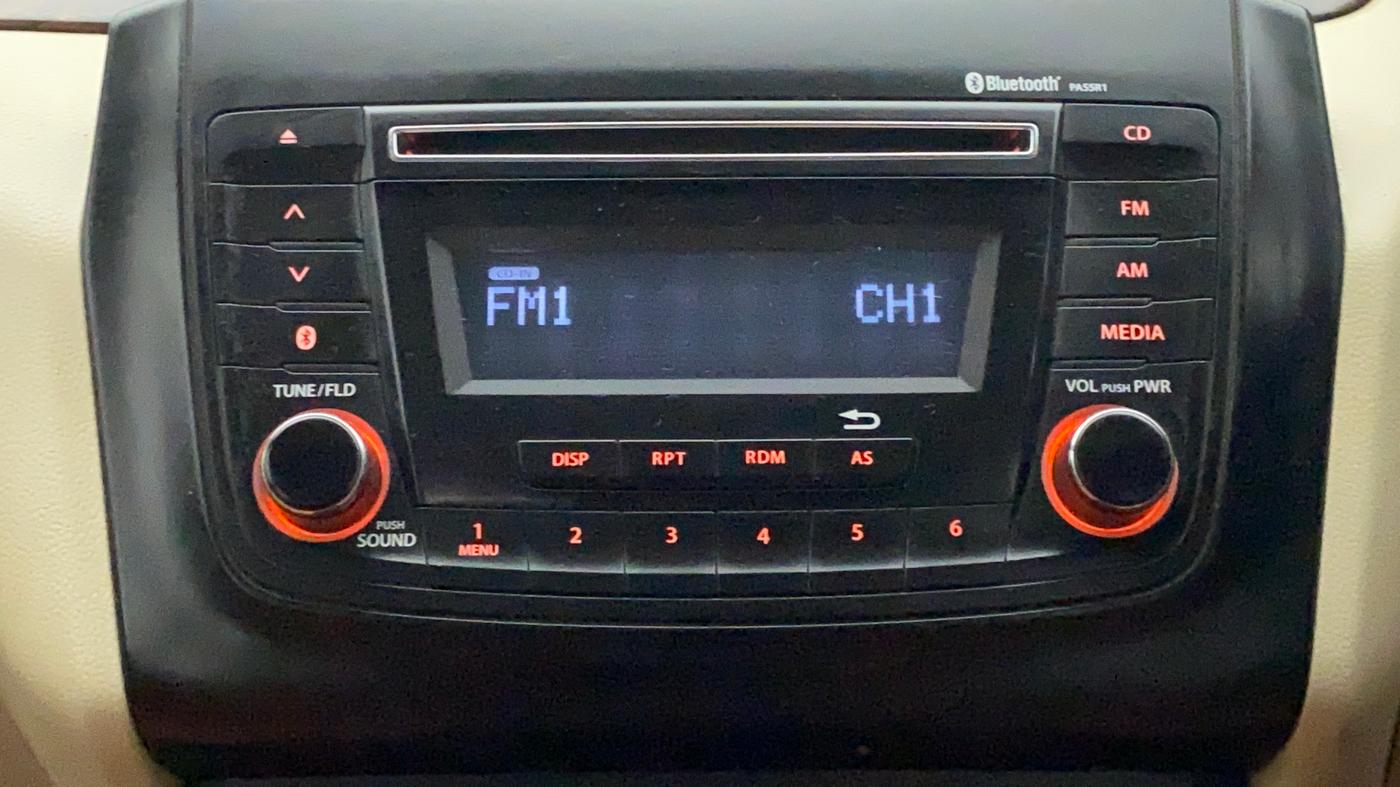 2017 Maruti Dzire VDI, Diesel, Manual, 70,922 km, Infotainment System
