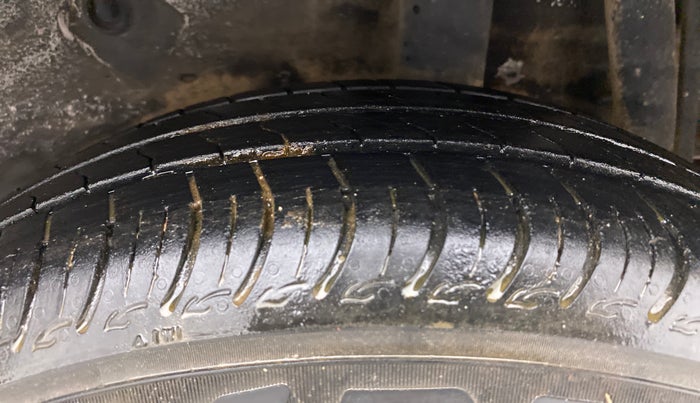 2017 Maruti Celerio ZXI AMT, Petrol, Automatic, 84,195 km, Left Rear Tyre Tread