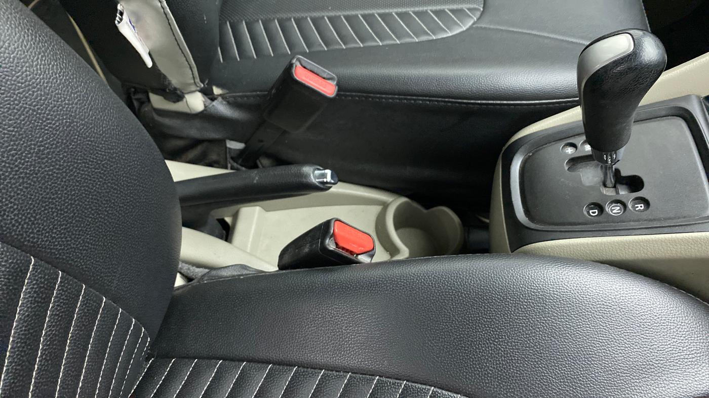 2017 Maruti Celerio ZXI AMT, Petrol, Automatic, 84,195 km, Gear Lever