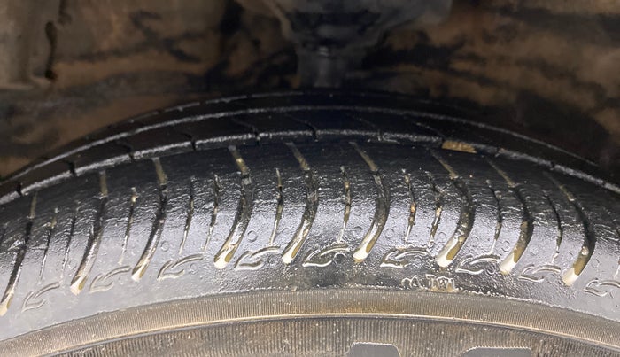 2017 Maruti Celerio ZXI AMT, Petrol, Automatic, 84,195 km, Left Front Tyre Tread