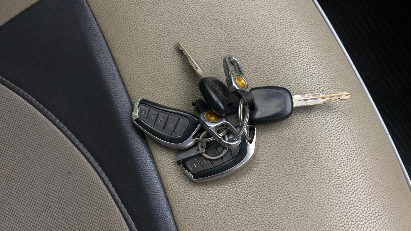 2019 Maruti Alto K10 VXI, Petrol, Manual, 44,676 km, Key Close Up