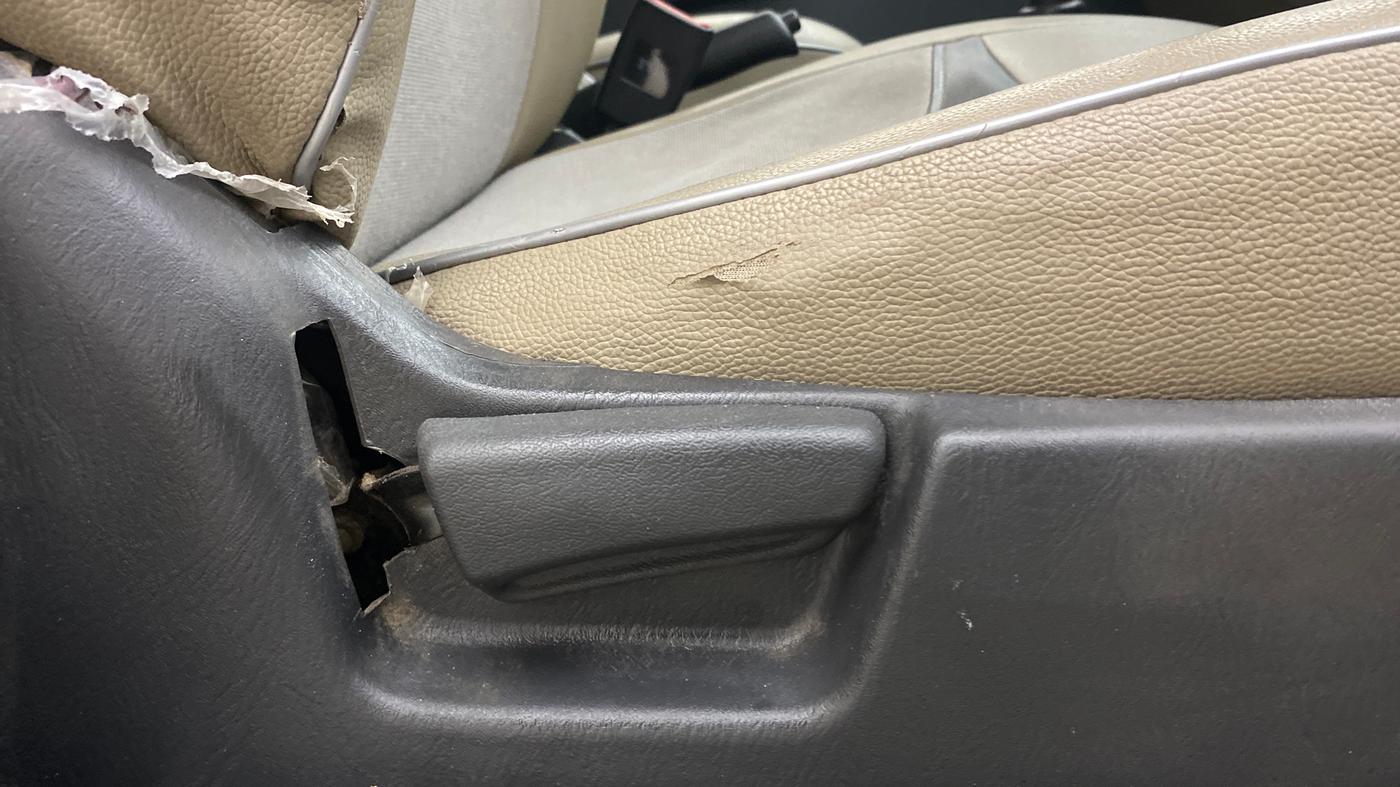 2019 Maruti Alto K10 VXI, Petrol, Manual, 44,676 km, Driver Side Adjustment Panel