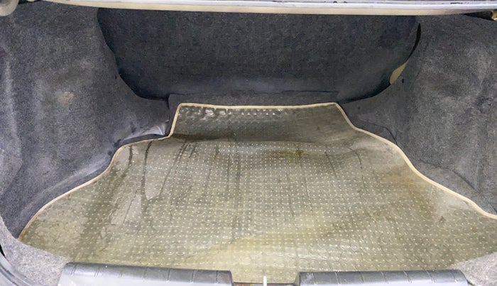 2013 Honda City 1.5L I-VTEC S MT, Petrol, Manual, 1,49,648 km, Boot Inside