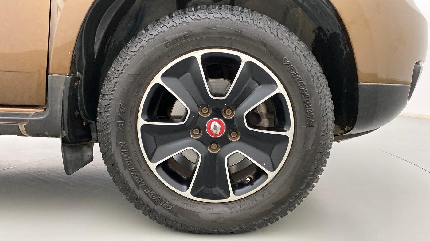 2016 Renault Duster RXS 85 PS, Diesel, Manual, 56,147 km, Right Front Wheel