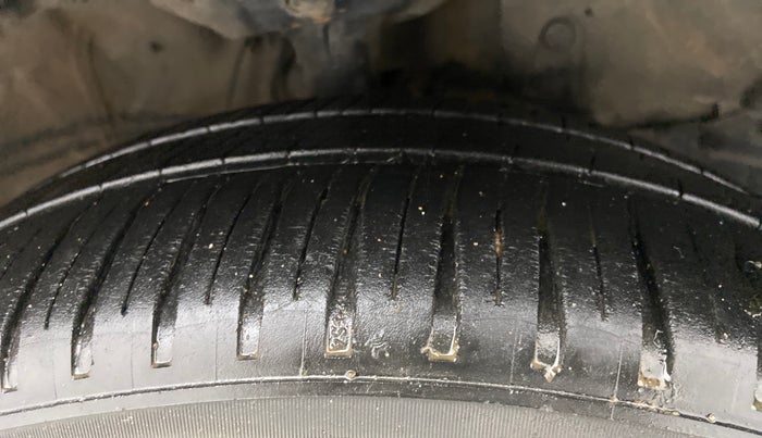 2018 Honda Jazz 1.2L I-VTEC V, Petrol, Manual, 75,747 km, Right Front Tyre Tread