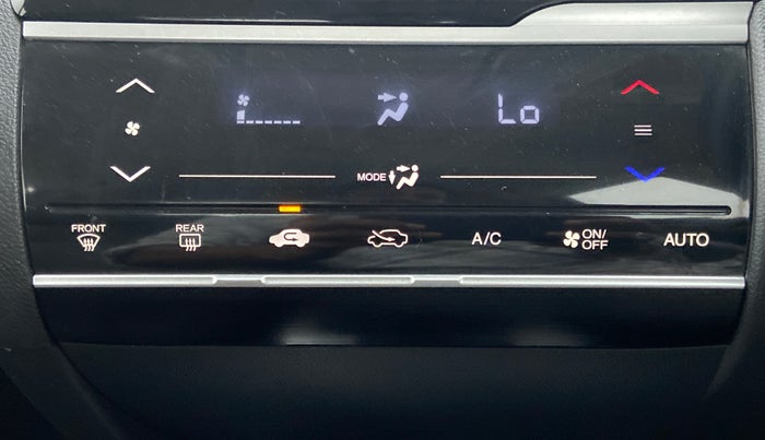 2018 Honda Jazz 1.2L I-VTEC V, Petrol, Manual, 75,747 km, Automatic Climate Control
