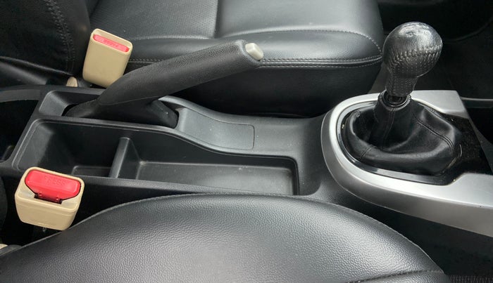 2018 Honda Jazz 1.2L I-VTEC V, Petrol, Manual, 75,747 km, Gear Lever