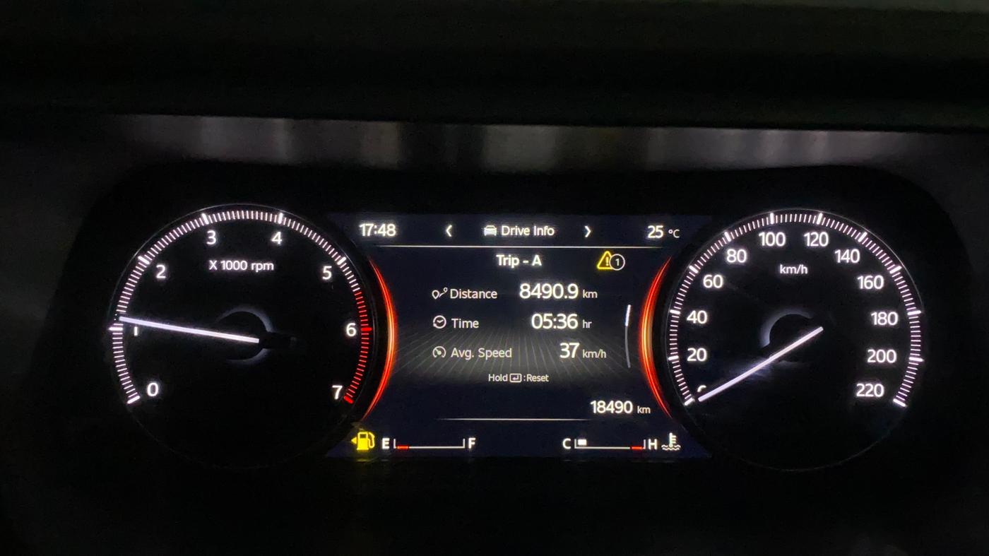2024 Mahindra XUV700 MX P MT 5 STR, Petrol, Manual, 18,479 km, Odometer Image