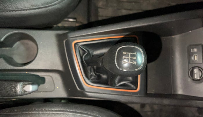 2015 Hyundai i20 Active 1.2 S, Petrol, Manual, 74,842 km, Gear Lever