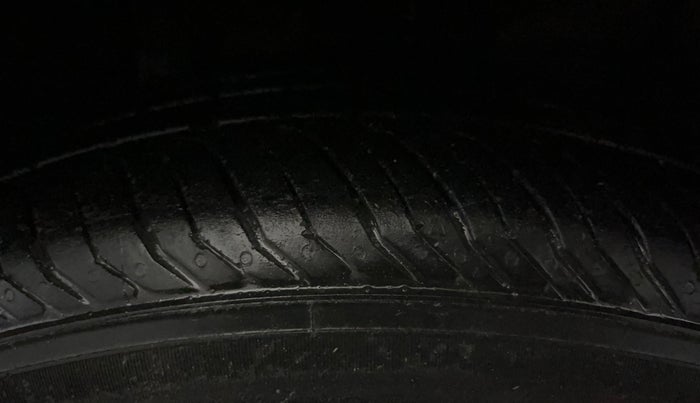 2015 Hyundai i20 Active 1.2 S, Petrol, Manual, 74,842 km, Left Front Tyre Tread