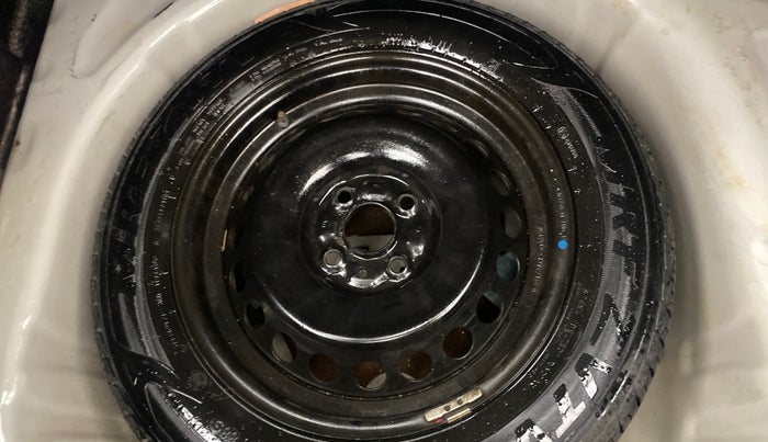 2017 Maruti Baleno DELTA PETROL 1.2, Petrol, Manual, 82,944 km, Spare Tyre