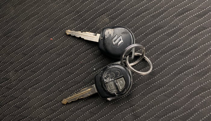 2017 Maruti Baleno DELTA PETROL 1.2, Petrol, Manual, 82,944 km, Key Close Up