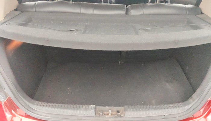 2014 Hyundai i20 ASTA 1.2, Petrol, Manual, 72,269 km, Boot Inside