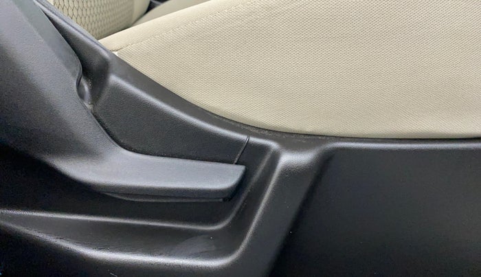 2020 Maruti New Wagon-R LXI 1.0, Petrol, Manual, 4,912 km, Driver Side Adjustment Panel
