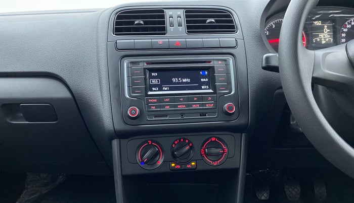 2019 Volkswagen Polo COMFORTLINE 1.0 PETROL, Petrol, Manual, 14,370 km, Air Conditioner