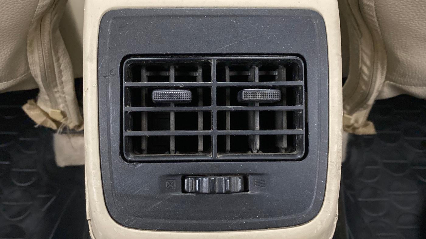 2017 Maruti Dzire ZXI Plus, Petrol, Manual, 32,683 km, Rear AC Vents