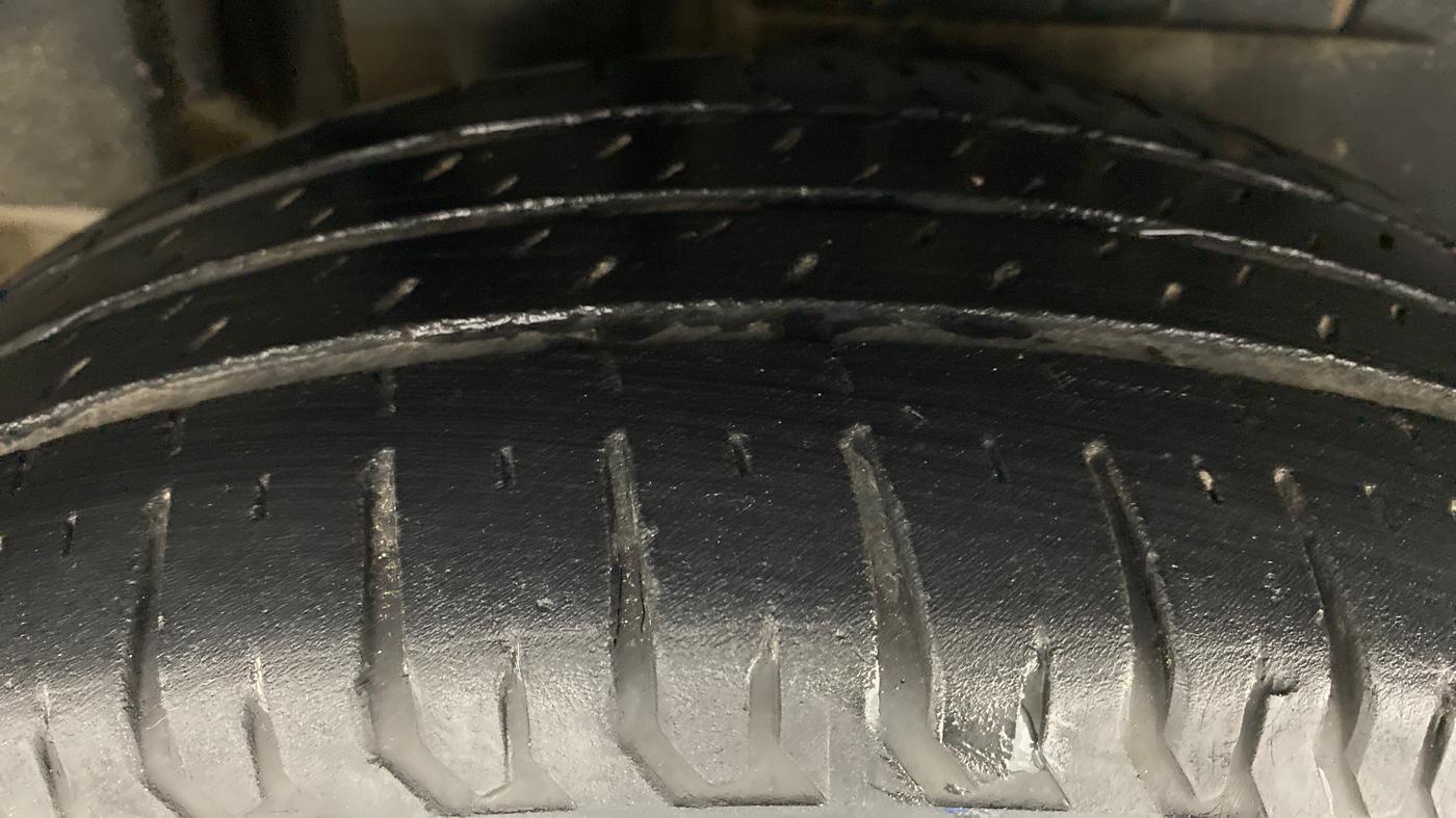 2017 Maruti Dzire ZXI Plus, Petrol, Manual, 32,683 km, Right Rear Tyre Tread