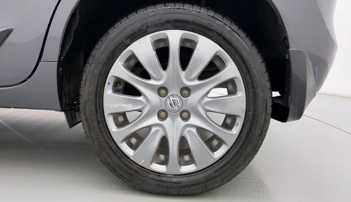 2017 Maruti Baleno ALPHA PETROL 1.2, Petrol, Manual, 71,697 km, Left Rear Wheel