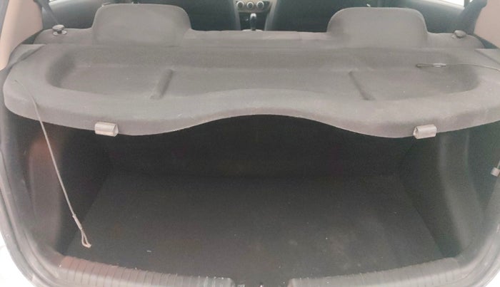 2013 Hyundai Grand i10 SPORTZ AT 1.2 KAPPA VTVT, Petrol, Automatic, 74,592 km, Boot Inside